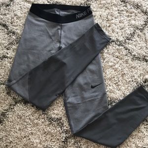 Nike pro dry fit work out pants
